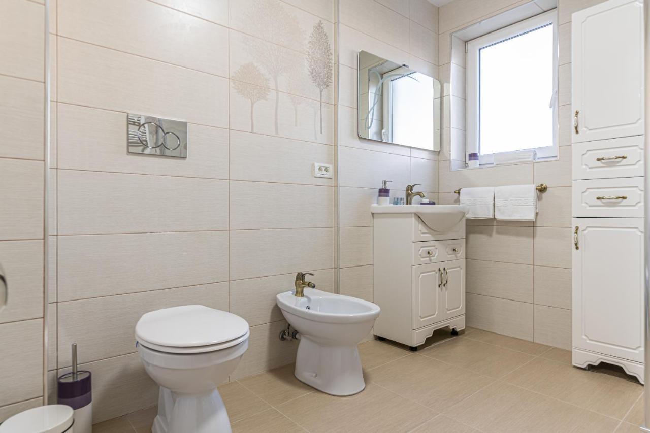 Apartamente Lavender บราชอฟ ภายนอก รูปภาพ